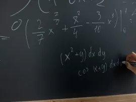 TítuloIntroducción al álgebra con papas  Aprende de manera fácil y divertida