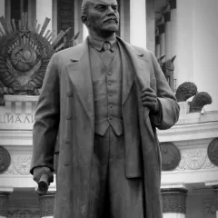 Descubre el verdadero origen y significado de los apodos de Lenin
