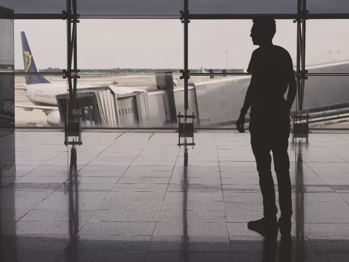 Aeropuerto Barcelona T1 Guía de la Terminal y Servicios en El Prat de